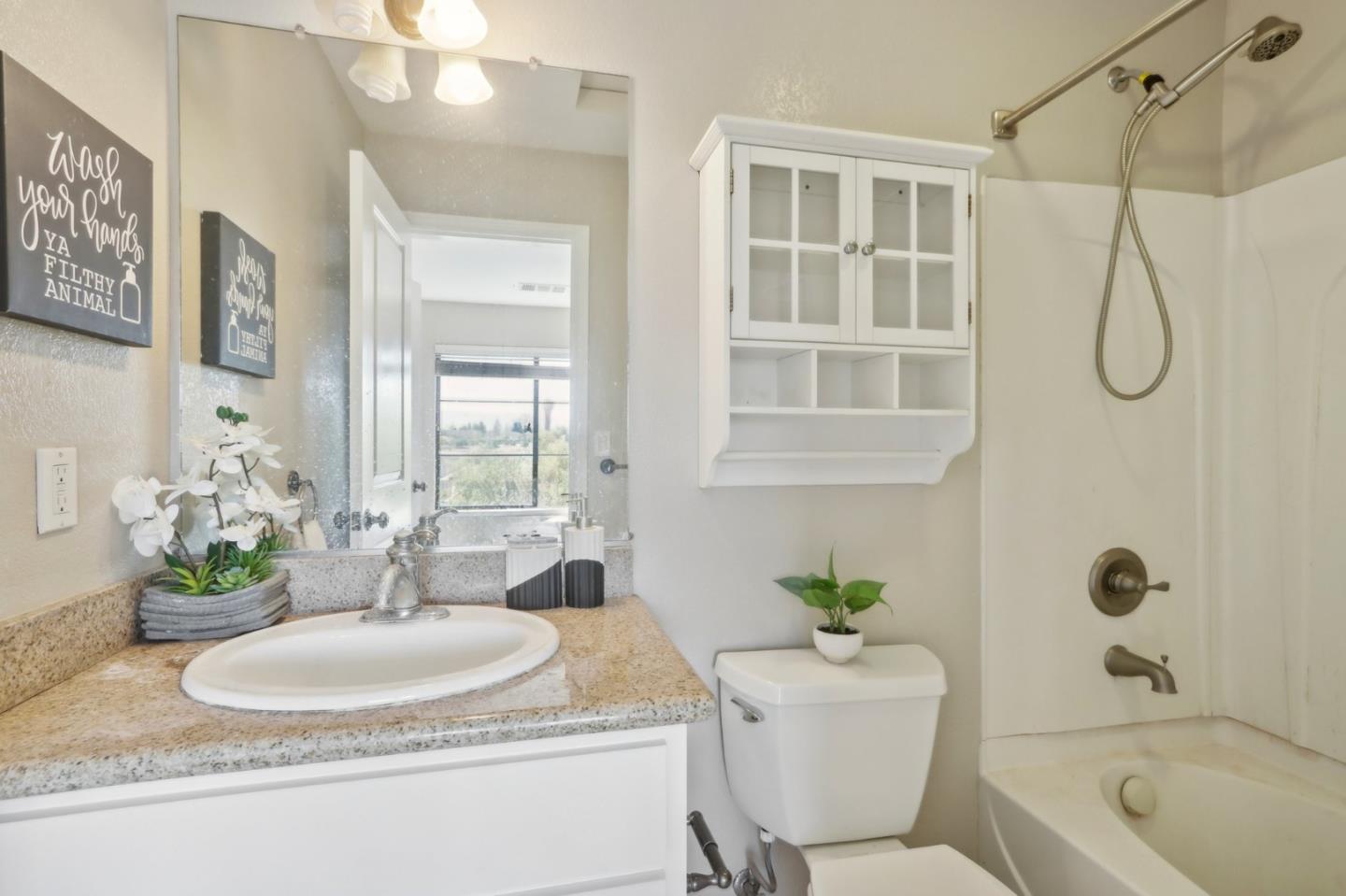 Detail Gallery Image 25 of 50 For 761 Carmel Ave, Sunnyvale,  CA 94085 - 2 Beds | 2/1 Baths