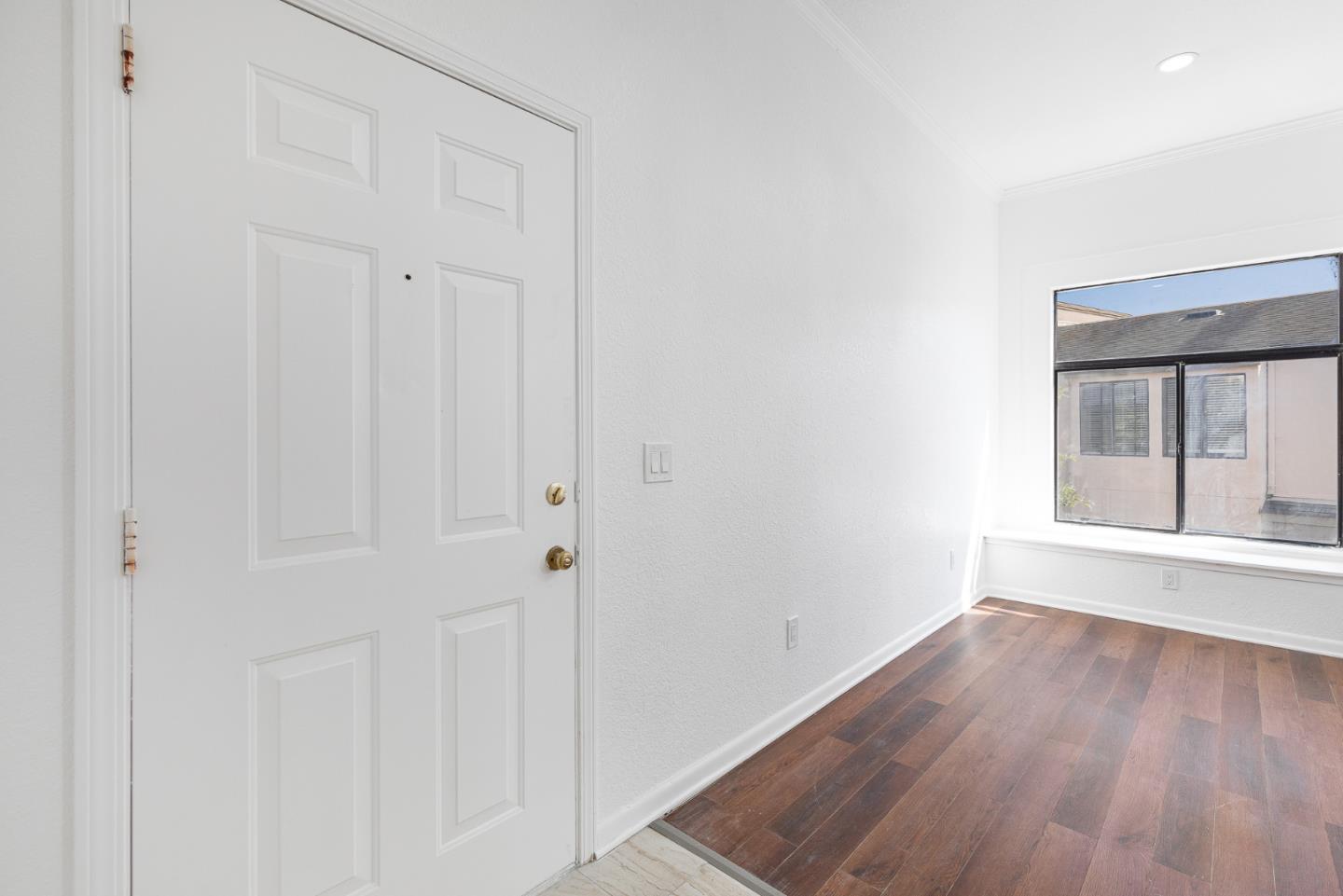 Detail Gallery Image 15 of 38 For 2448 N Main St #G,  Salinas,  CA 93906 - 2 Beds | 2 Baths