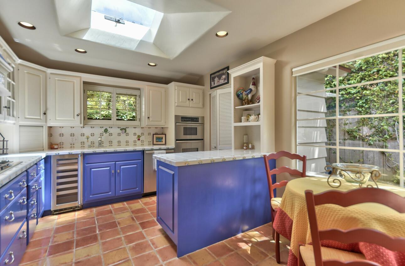 Detail Gallery Image 21 of 36 For 4 N/E 8th Casanova St, Carmel,  CA 93921 - 1 Beds | 1 Baths