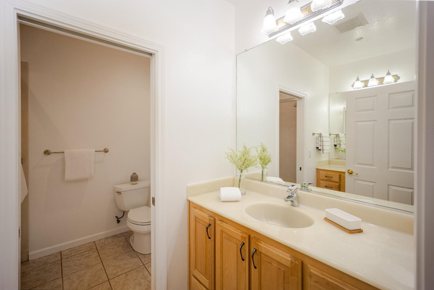 Detail Gallery Image 21 of 30 For 310 Goodwin Dr, San Bruno,  CA 94066 - 4 Beds | 2/1 Baths