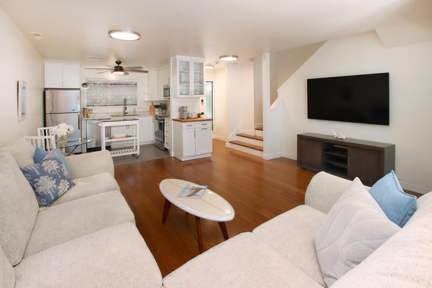 Detail Gallery Image 1 of 1 For 1200 Capitola Rd #12,  Santa Cruz,  CA 95062 - 3 Beds | 1/1 Baths