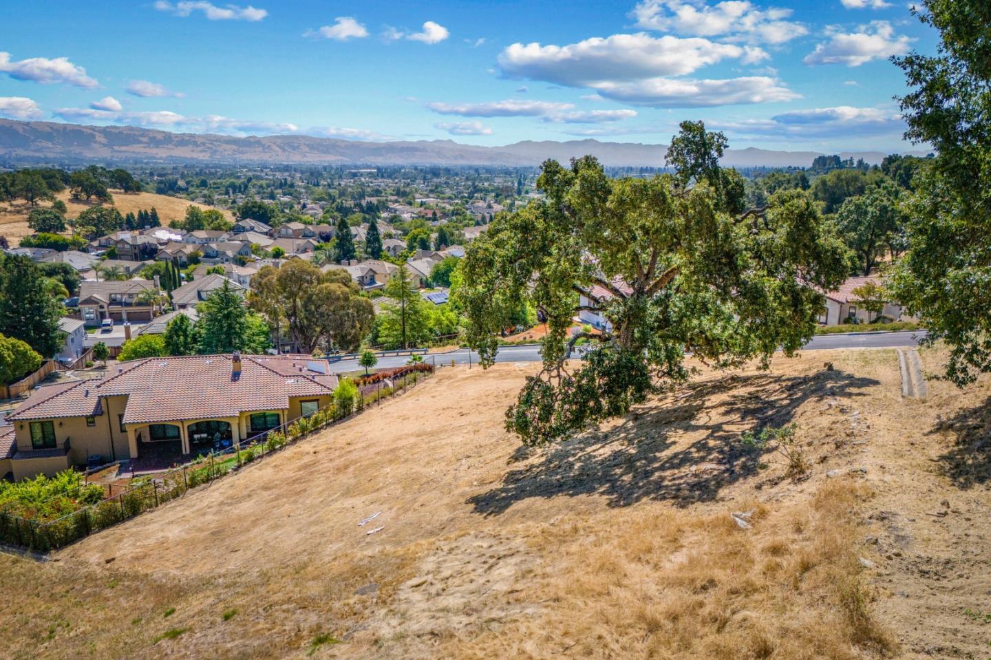 Detail Gallery Image 1 of 26 For 9145 Tea Tree Way, Gilroy,  CA 95020 - – Beds | – Baths