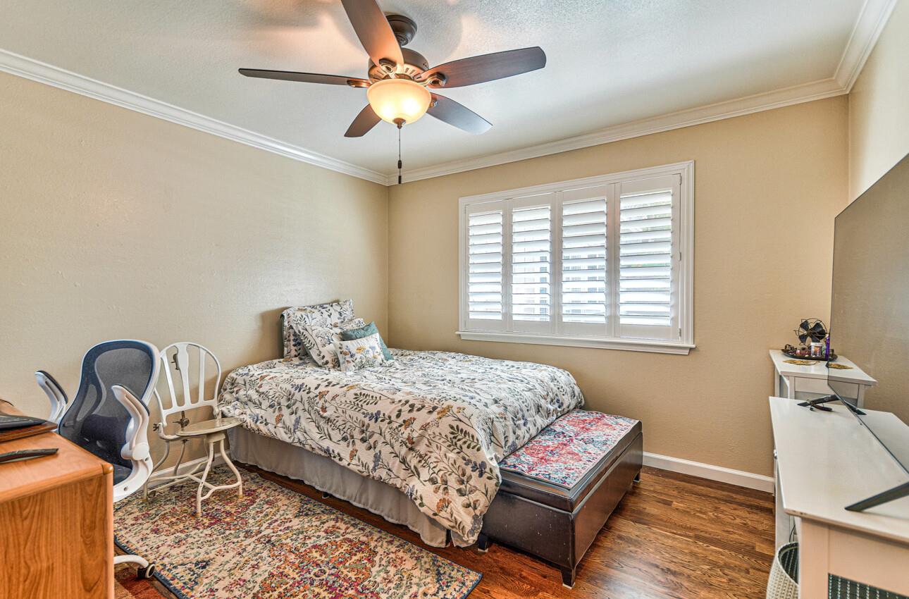 Detail Gallery Image 14 of 23 For 19435 Shandon Way, Salinas,  CA 93907 - 3 Beds | 2 Baths