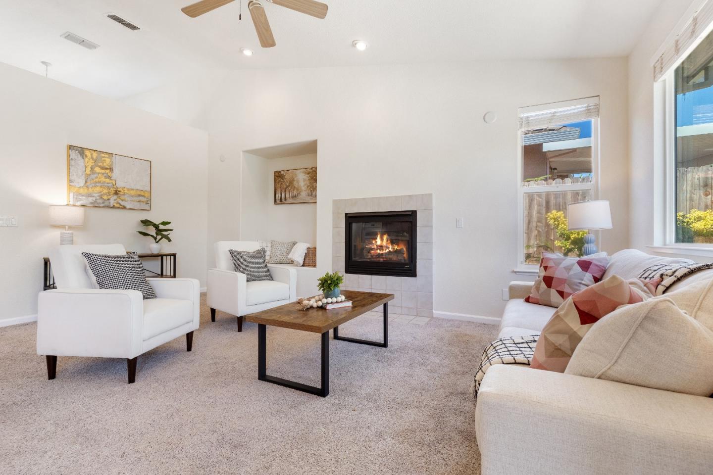 Detail Gallery Image 11 of 38 For 6237 Big Bend Dr, Roseville,  CA 95678 - 3 Beds | 2/1 Baths