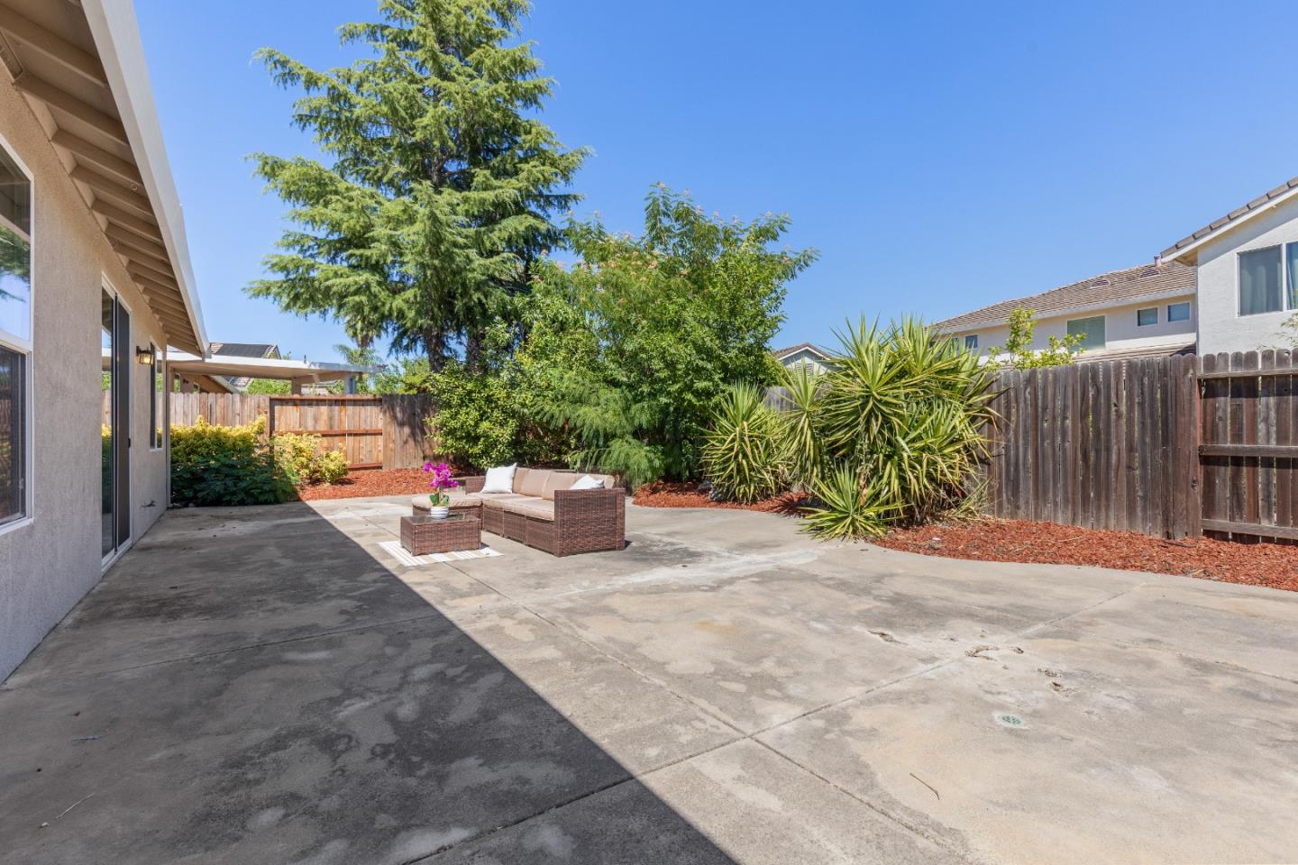 Detail Gallery Image 32 of 38 For 6237 Big Bend Dr, Roseville,  CA 95678 - 3 Beds | 2/1 Baths