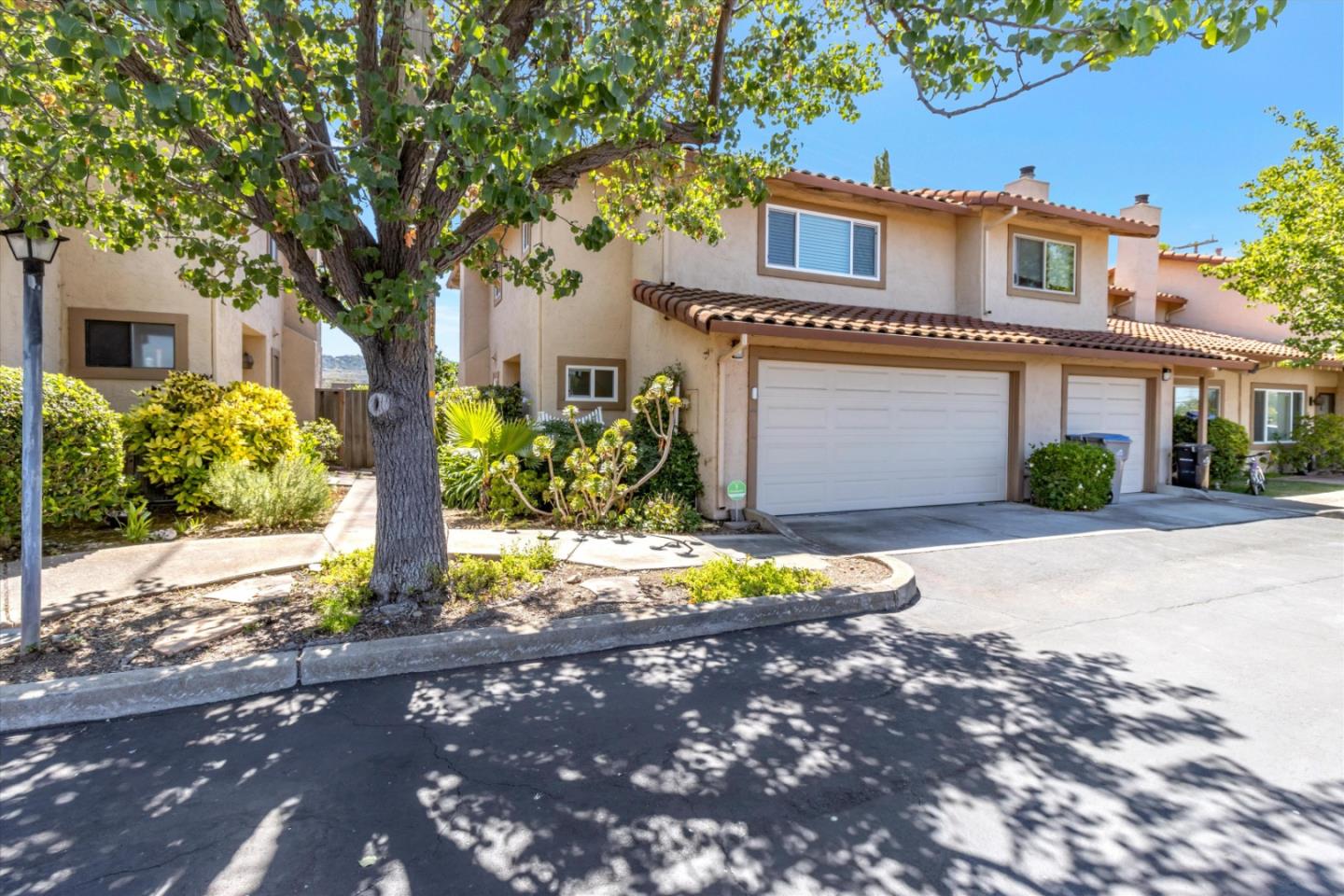 Detail Gallery Image 36 of 37 For 5639 Blossom Park Ln, San Jose,  CA 95118 - 3 Beds | 2/1 Baths