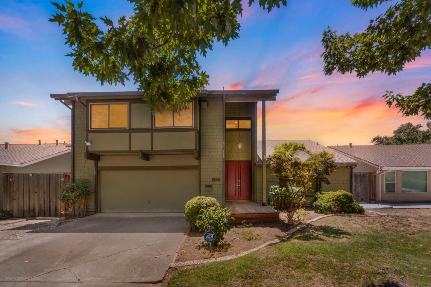 Detail Gallery Image 1 of 1 For 7135 via Romera, San Jose,  CA 95139 - 4 Beds | 2/1 Baths