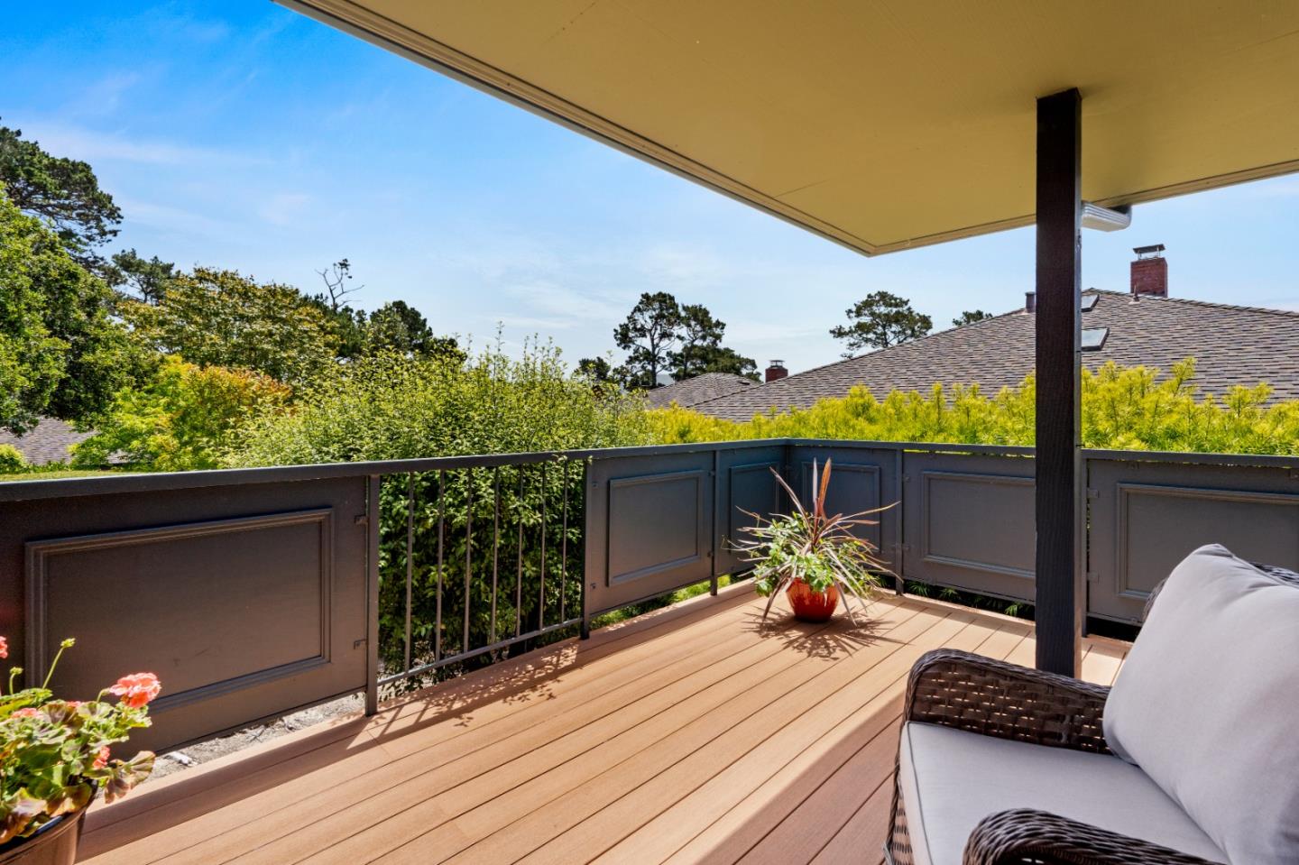 Detail Gallery Image 18 of 52 For 173 Del Mesa Carmel, Carmel,  CA 93923 - 2 Beds | 2 Baths