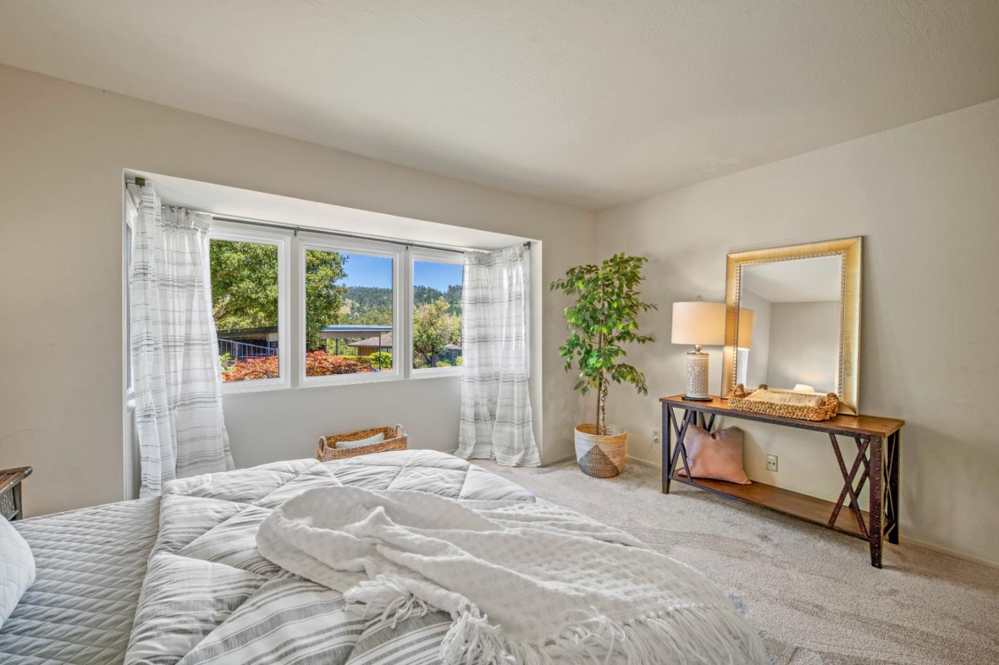 Detail Gallery Image 28 of 48 For 273 Del Mesa Carmel, Carmel,  CA 93923 - 2 Beds | 2 Baths