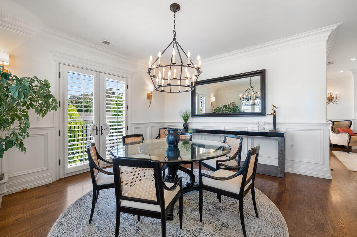 Detail Gallery Image 13 of 36 For 1512 Floribunda Ave #402,  Burlingame,  CA 94010 - 2 Beds | 2/1 Baths