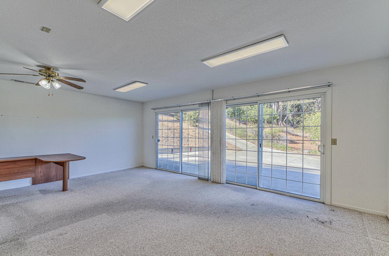 Detail Gallery Image 37 of 48 For 17700 Countryside Ct, Salinas,  CA 93907 - 3 Beds | 2 Baths