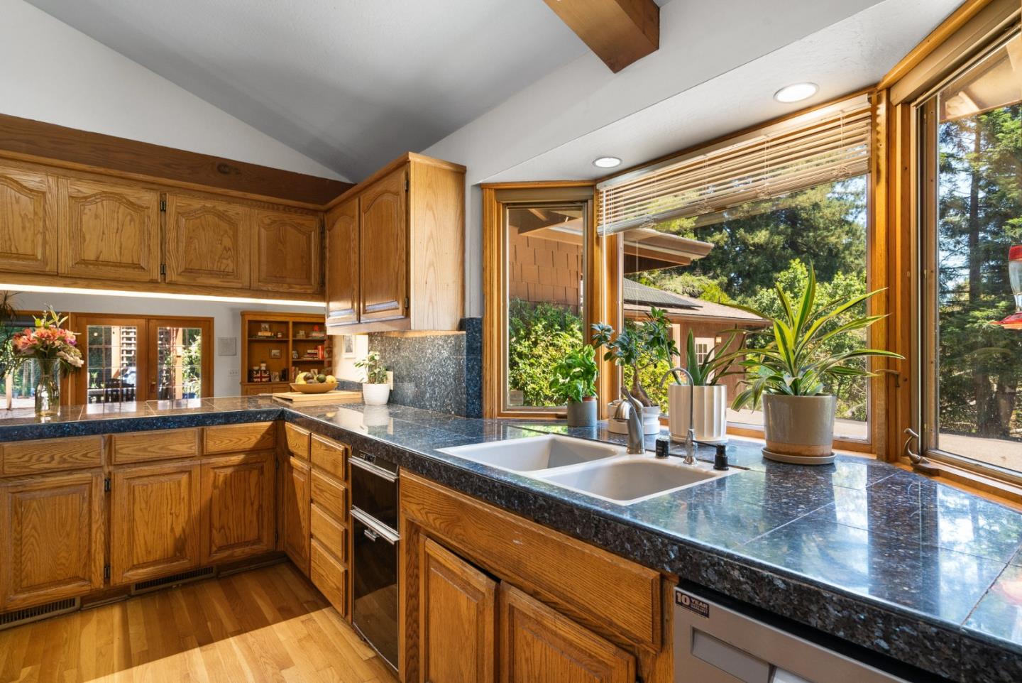 Detail Gallery Image 42 of 87 For 3684 Misty Ln, Aptos,  CA 95003 - 6 Beds | 3/1 Baths