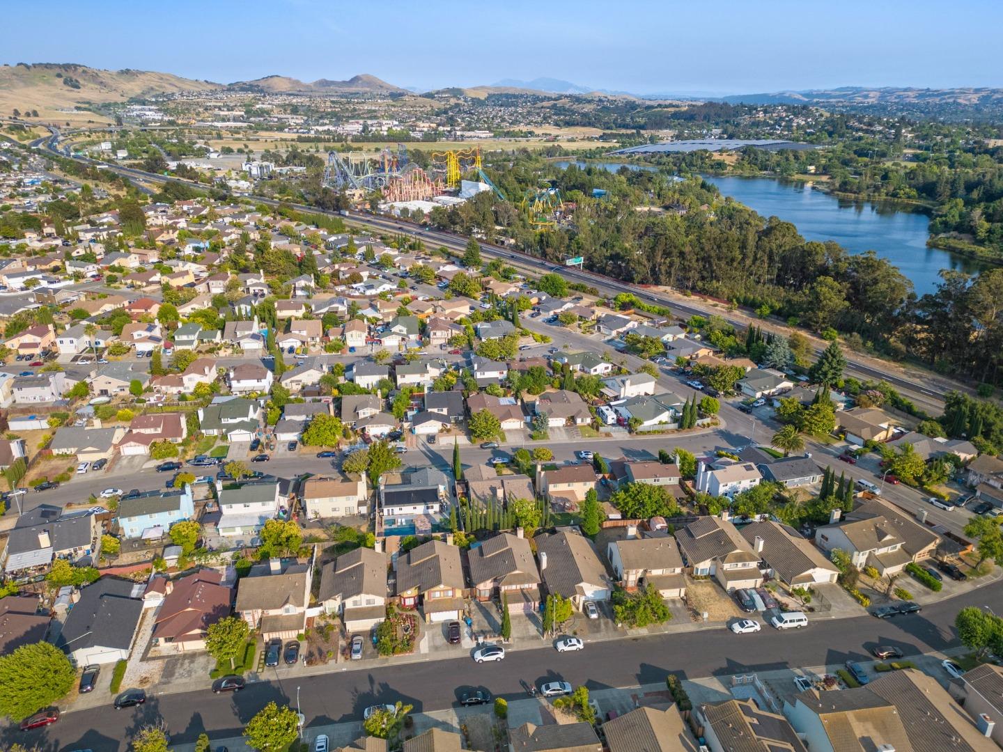 Detail Gallery Image 38 of 41 For 128 Copper Way, Vallejo,  CA 94589 - 4 Beds | 2/1 Baths