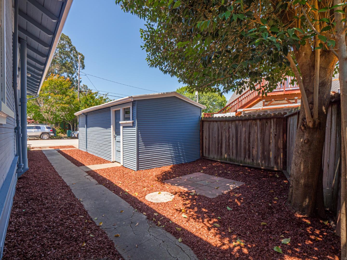 Detail Gallery Image 30 of 35 For 524 Buena Vista Ave, Santa Cruz,  CA 95062 - 2 Beds | 1 Baths