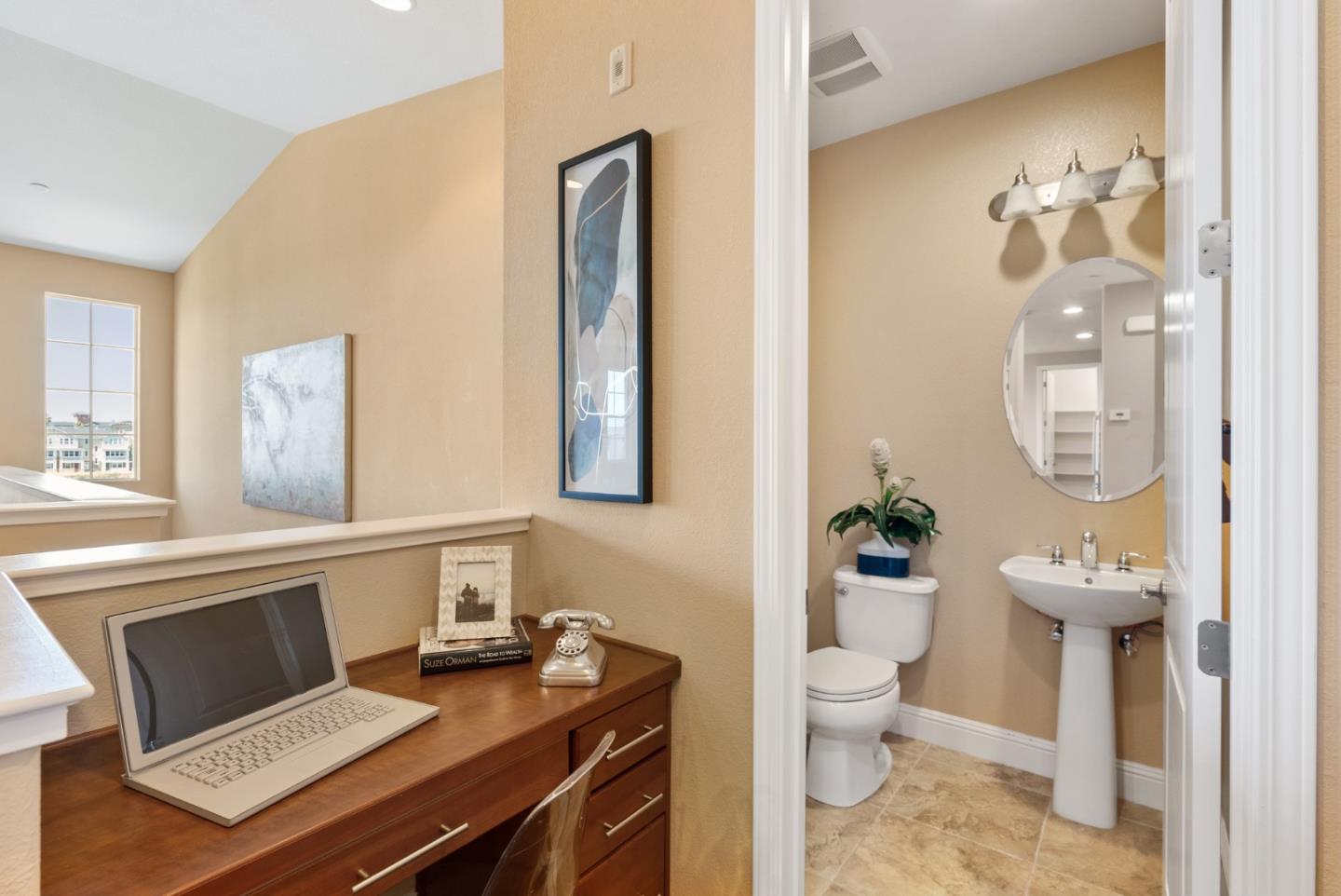 Detail Gallery Image 13 of 43 For 641 Turnbuckle Drive #1709,  Redwood City,  CA 94063 - 3 Beds | 2/1 Baths