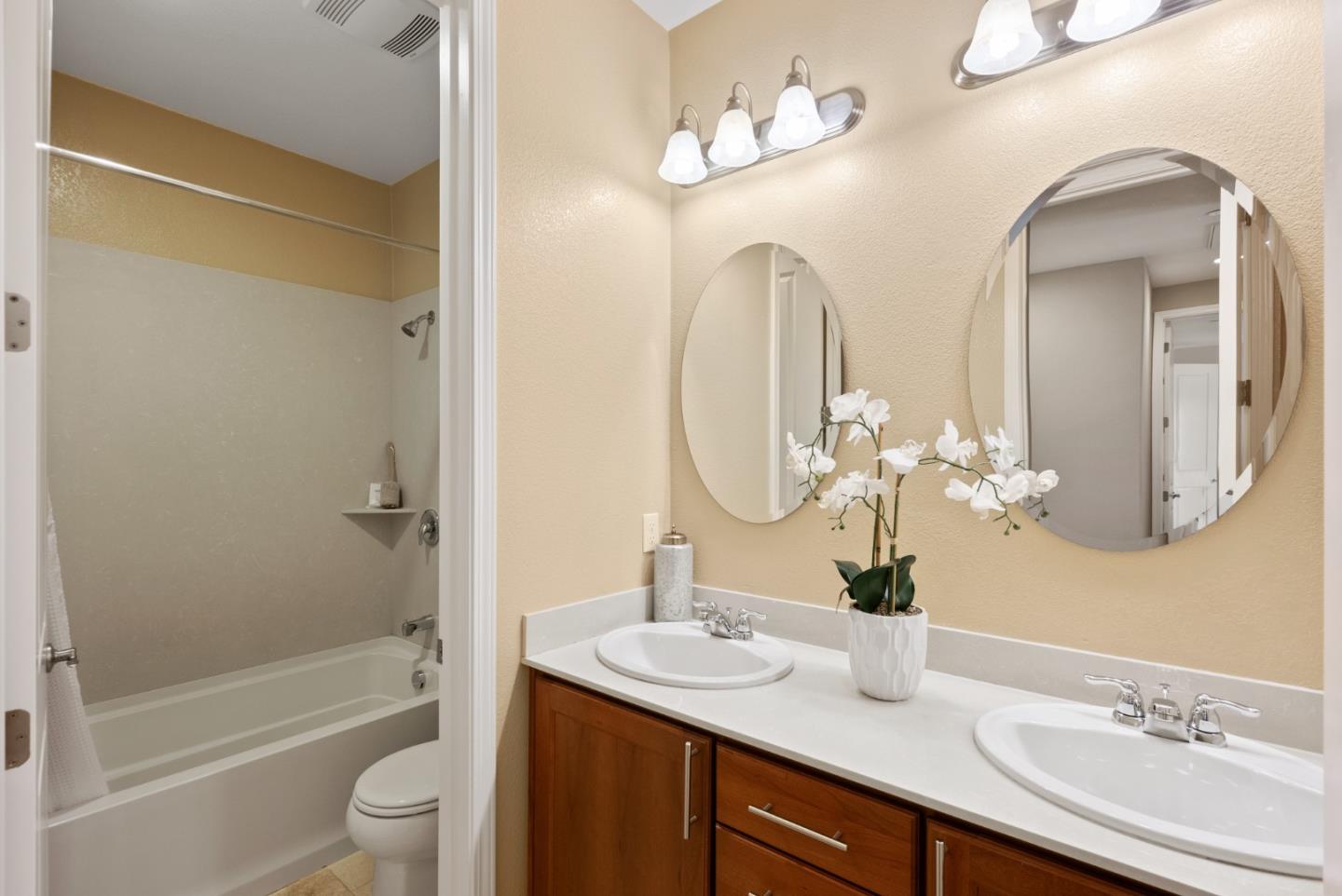 Detail Gallery Image 35 of 43 For 641 Turnbuckle Drive #1709,  Redwood City,  CA 94063 - 3 Beds | 2/1 Baths