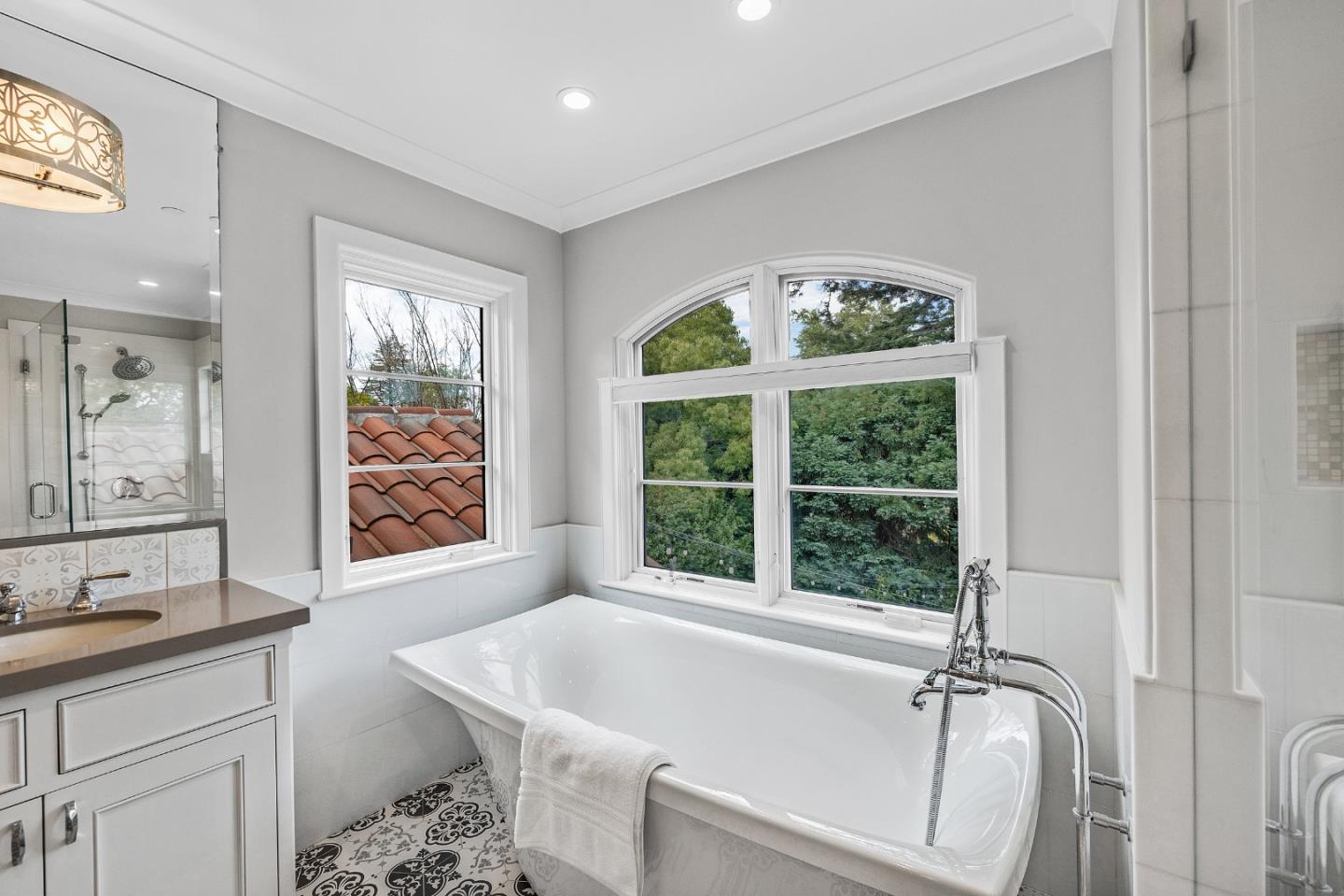 Detail Gallery Image 73 of 100 For 1428 Vancouver Ave, Burlingame,  CA 94010 - 4 Beds | 3/1 Baths