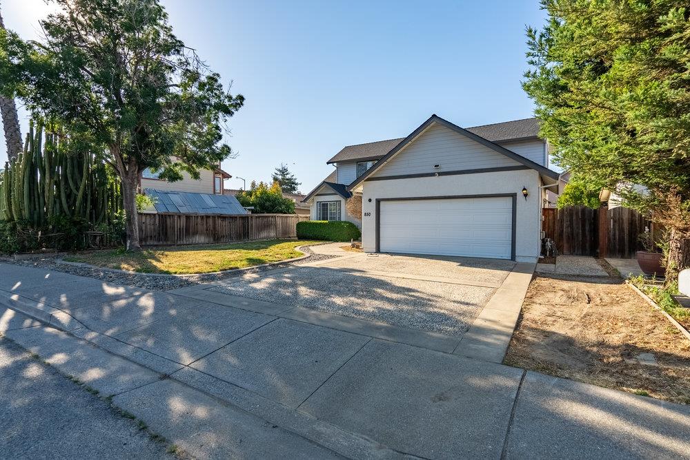 850 Verdun Ave, Hollister, CA 95023 photo 3