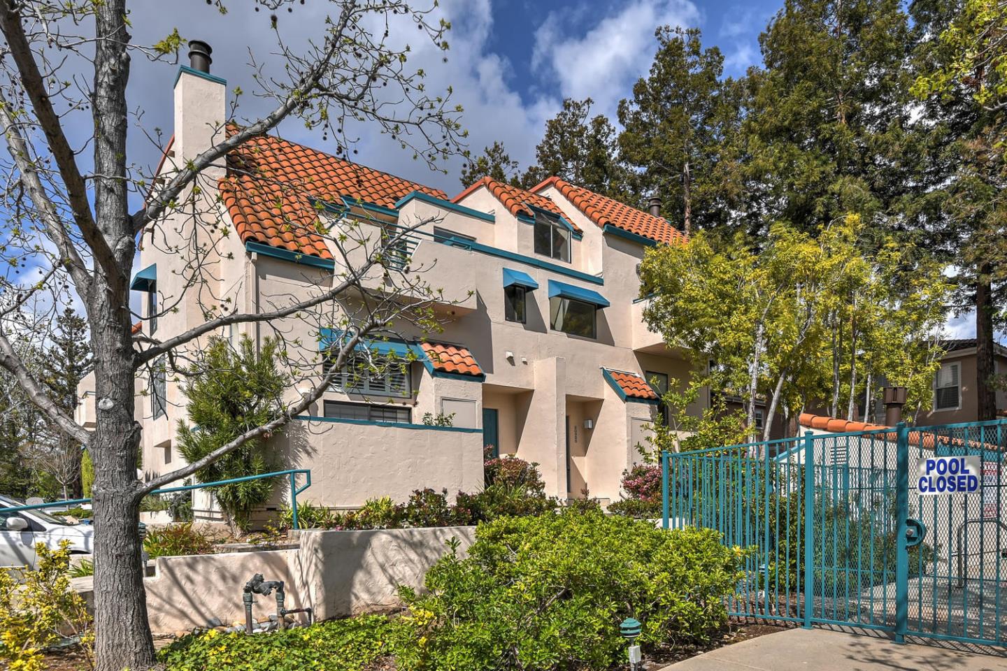 Detail Gallery Image 1 of 1 For 20323 Pinntage Pkwy, Cupertino,  CA 95014 - 3 Beds | 2/1 Baths