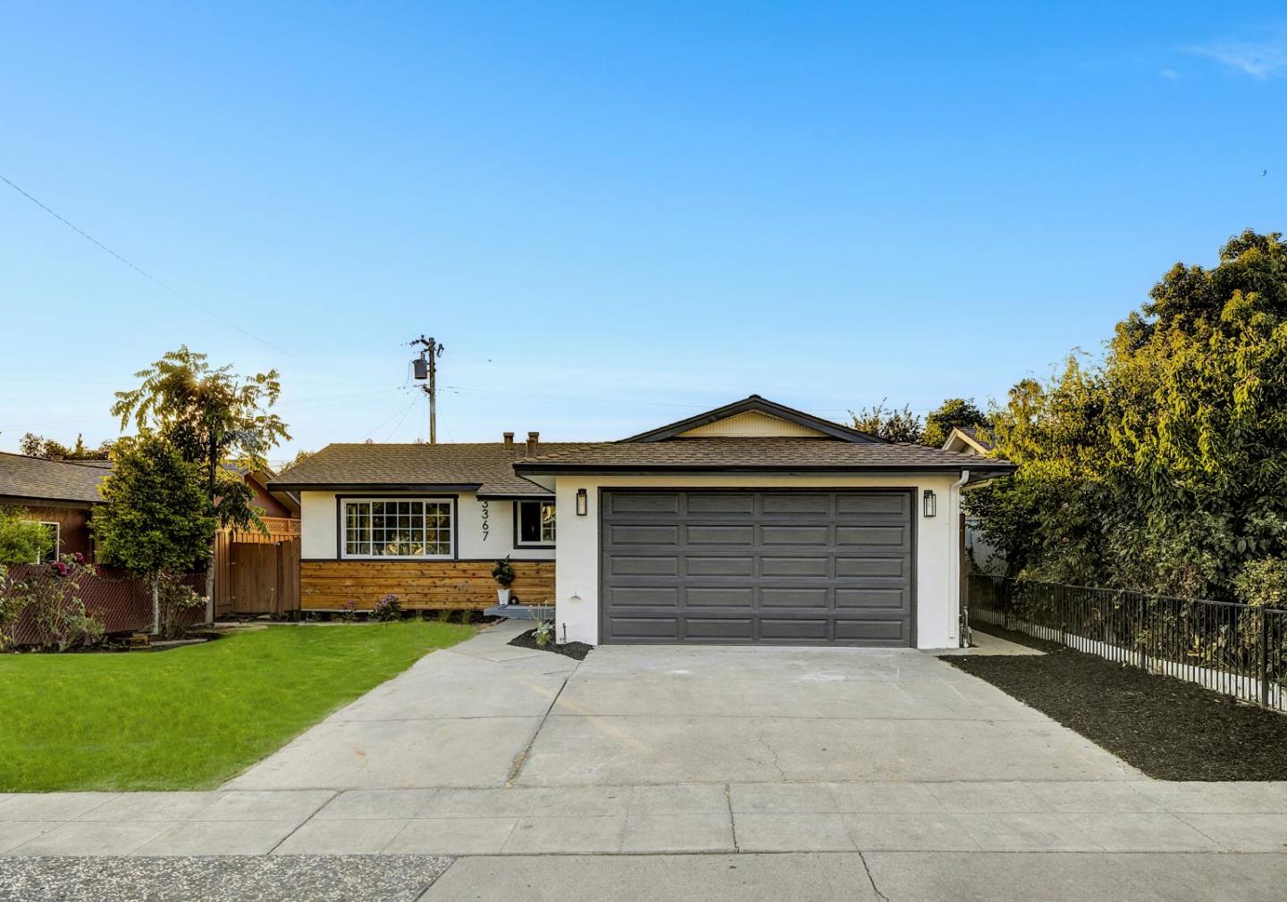 Detail Gallery Image 1 of 1 For 3367 Mount Logan Dr, San Jose,  CA 95127 - 4 Beds | 2 Baths