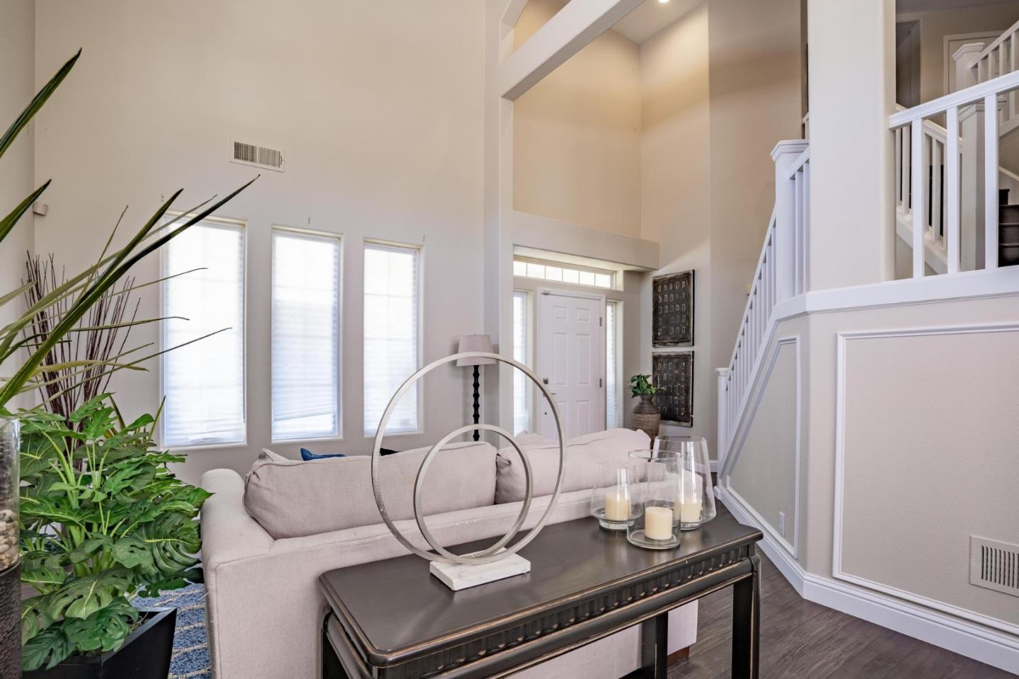 Detail Gallery Image 10 of 71 For 1853 Lancashire, Salinas,  CA 93906 - 4 Beds | 2/1 Baths