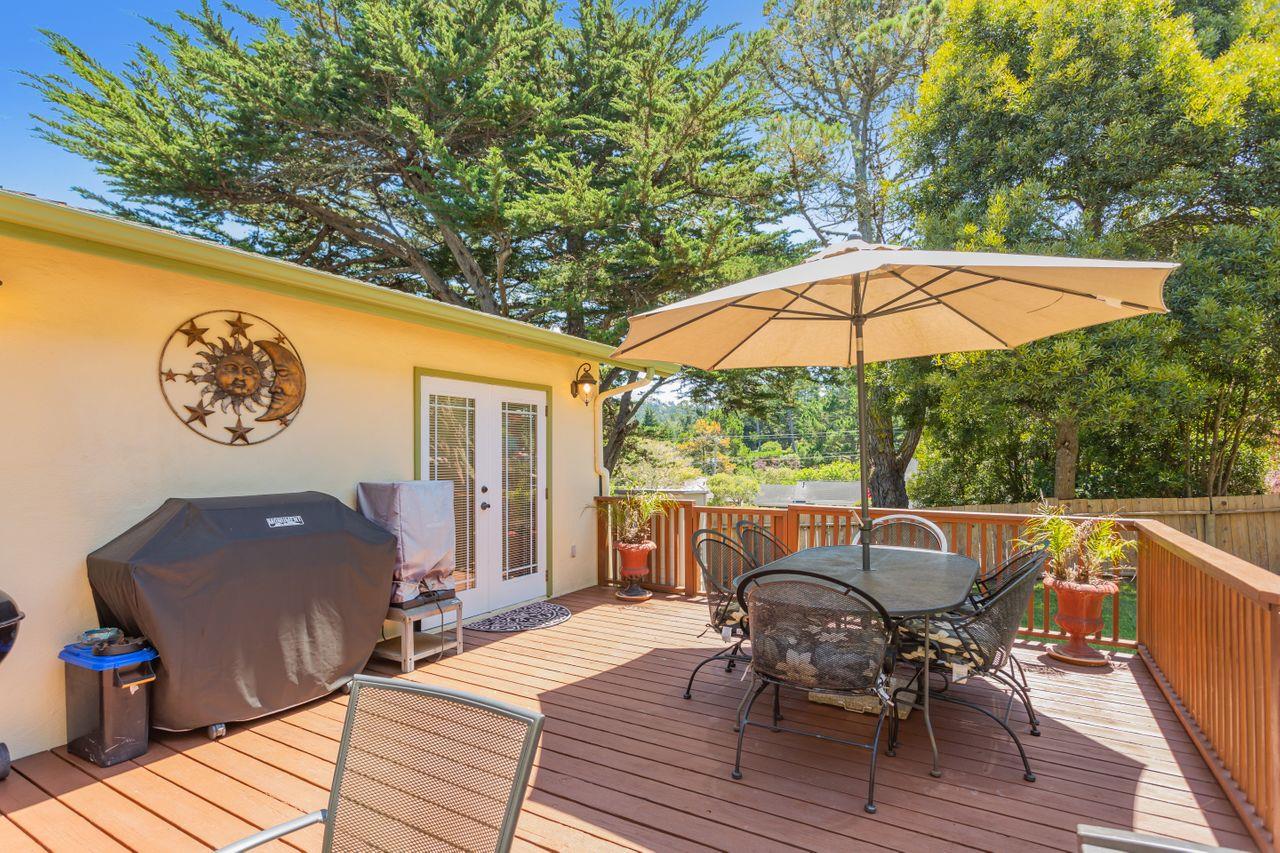 Detail Gallery Image 33 of 38 For 491 Mar Vista Dr, Monterey,  CA 93940 - 3 Beds | 2 Baths