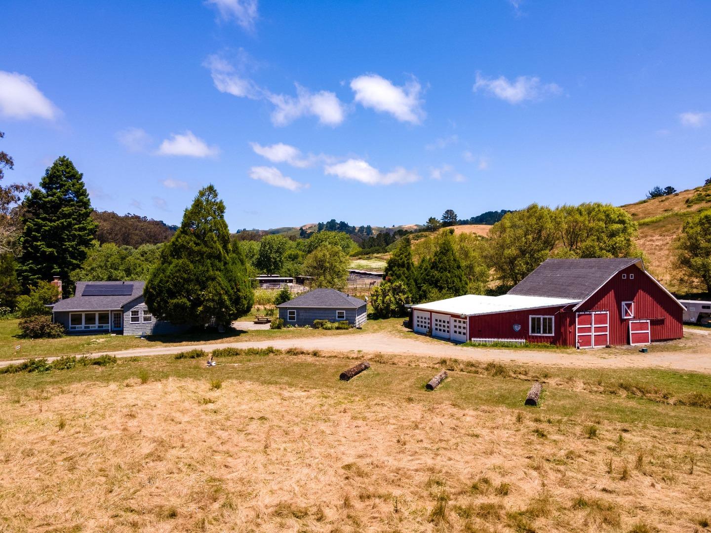 Detail Gallery Image 1 of 41 For 1650 Stage Rd, Pescadero,  CA 94060 - 3 Beds | 3 Baths