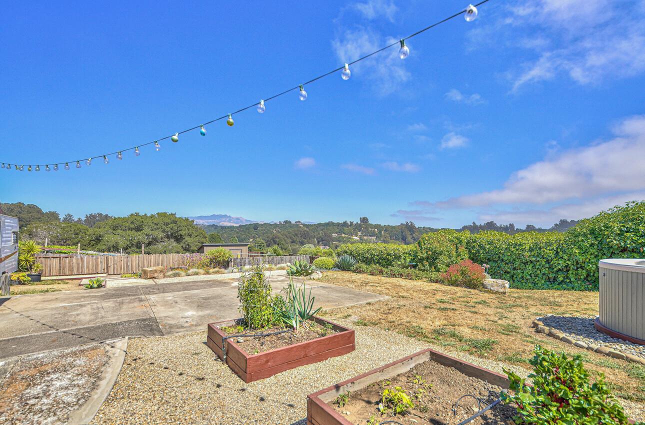 Detail Gallery Image 24 of 43 For 9450 Pollock Ln, Salinas,  CA 93907 - 2 Beds | 2 Baths