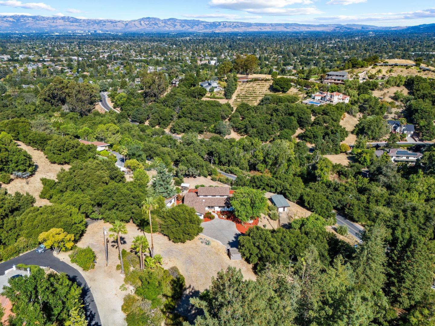 Detail Gallery Image 36 of 41 For 21465 Prospect Rd, Saratoga,  CA 95070 - 5 Beds | 3/1 Baths