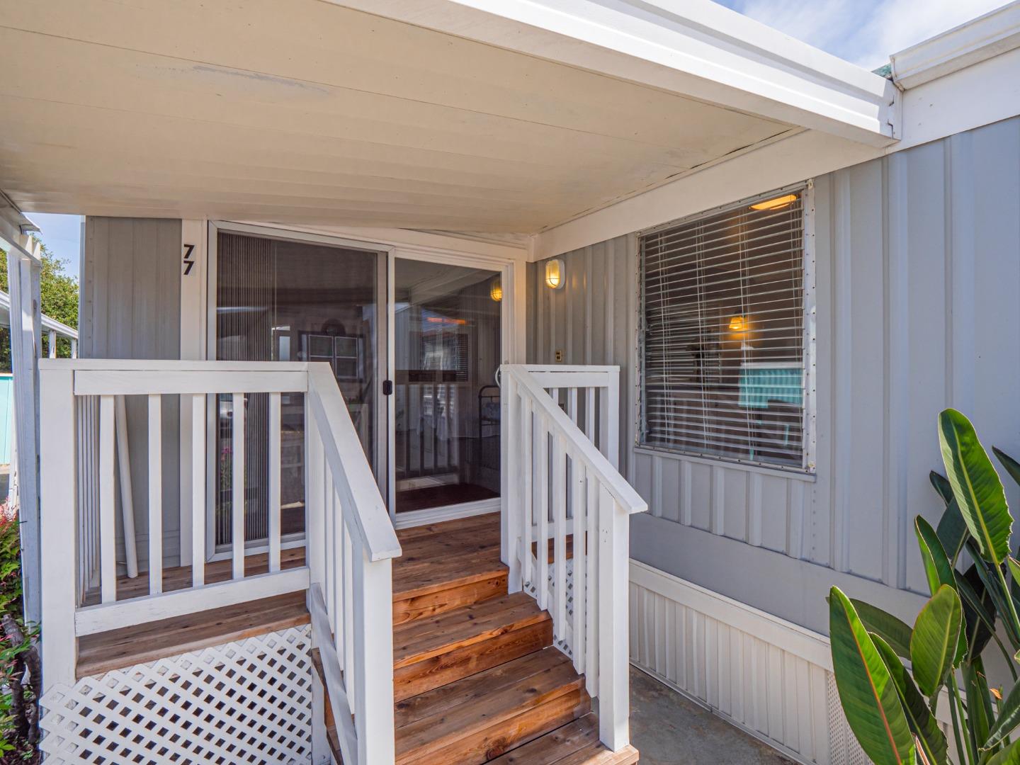 Detail Gallery Image 17 of 23 For 1255 38th Ave #77,  Santa Cruz,  CA 95062 - 1 Beds | 1 Baths