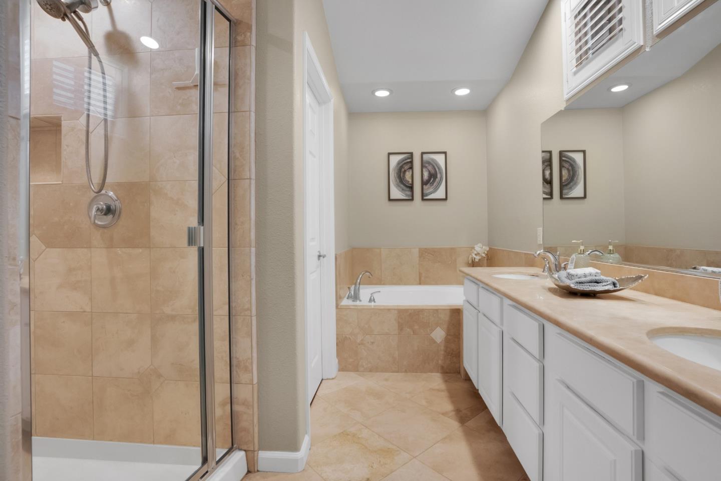 Detail Gallery Image 20 of 26 For 120 Cuesta De Los Gatos, Los Gatos,  CA 95032 - 3 Beds | 2/1 Baths