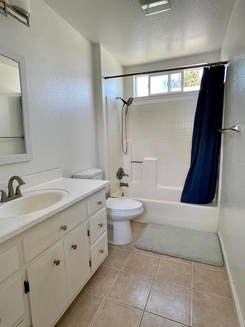 Detail Gallery Image 17 of 25 For 2046 Santa Rita St, Salinas,  CA 93906 - 3 Beds | 2 Baths