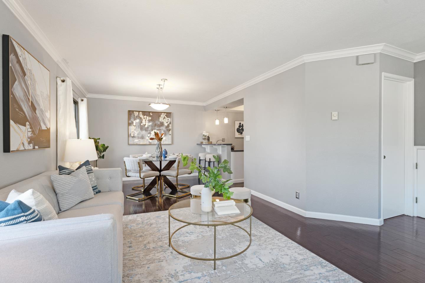 Detail Gallery Image 5 of 32 For 880 N Winchester Blvd #100,  Santa Clara,  CA 95050 - 2 Beds | 1/1 Baths