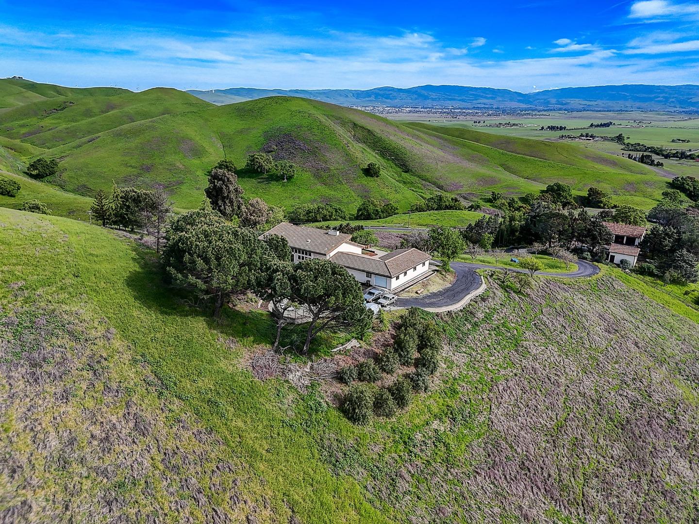 Detail Gallery Image 37 of 45 For 12560 Morgan Territory Rd, Livermore,  CA 94551 - 4 Beds | 3 Baths