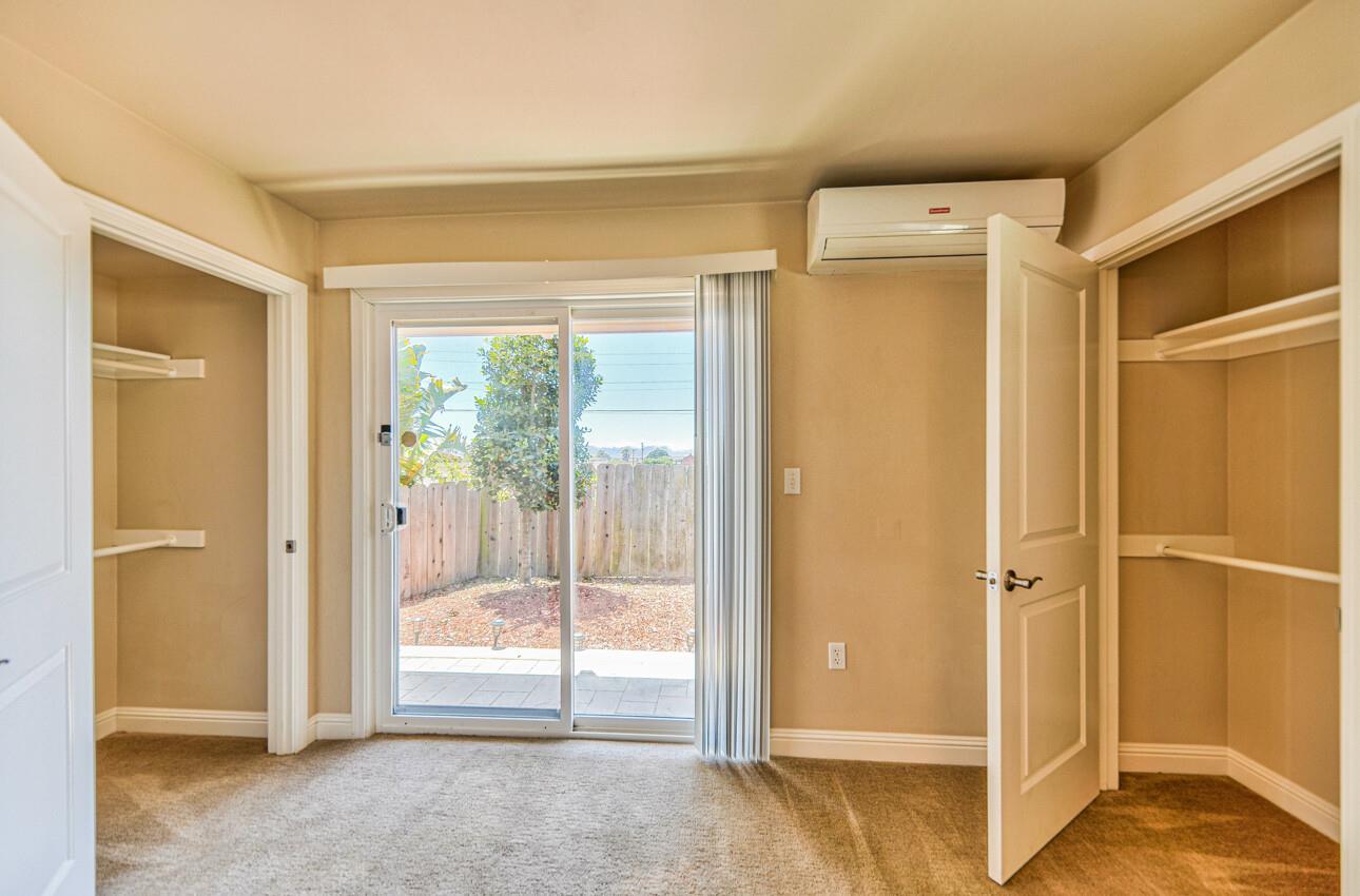 Detail Gallery Image 5 of 26 For 1289 Waring St, Seaside,  CA 93955 - 2 Beds | 2 Baths