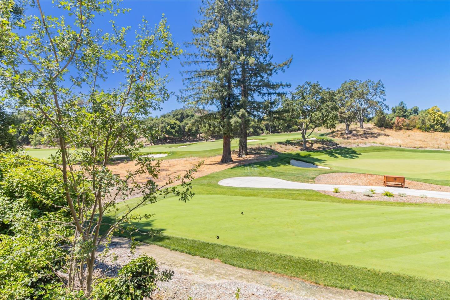 Detail Gallery Image 35 of 36 For 544 Sand Hill Cir, Menlo Park,  CA 94025 - 3 Beds | 2/1 Baths