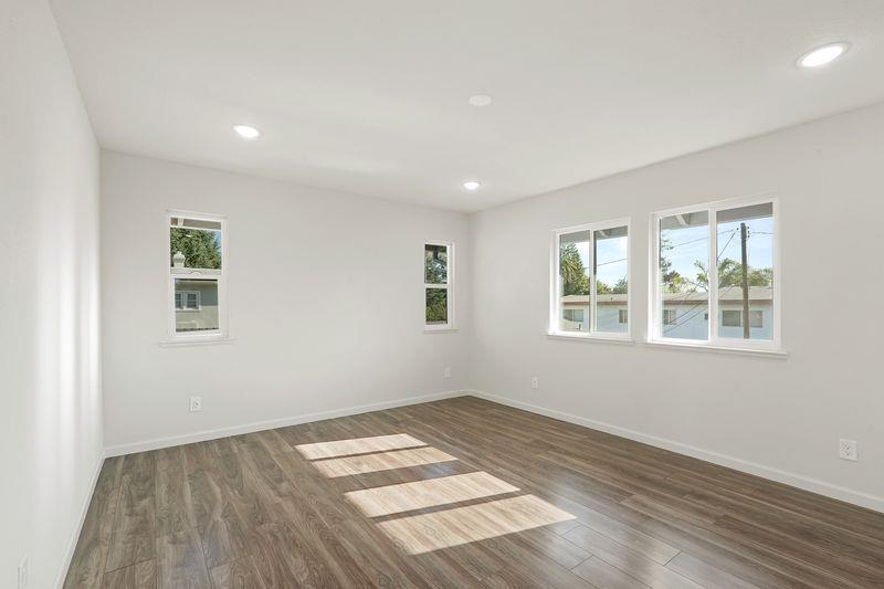 114 S Washington St, Lodi, CA 95240 photo 28