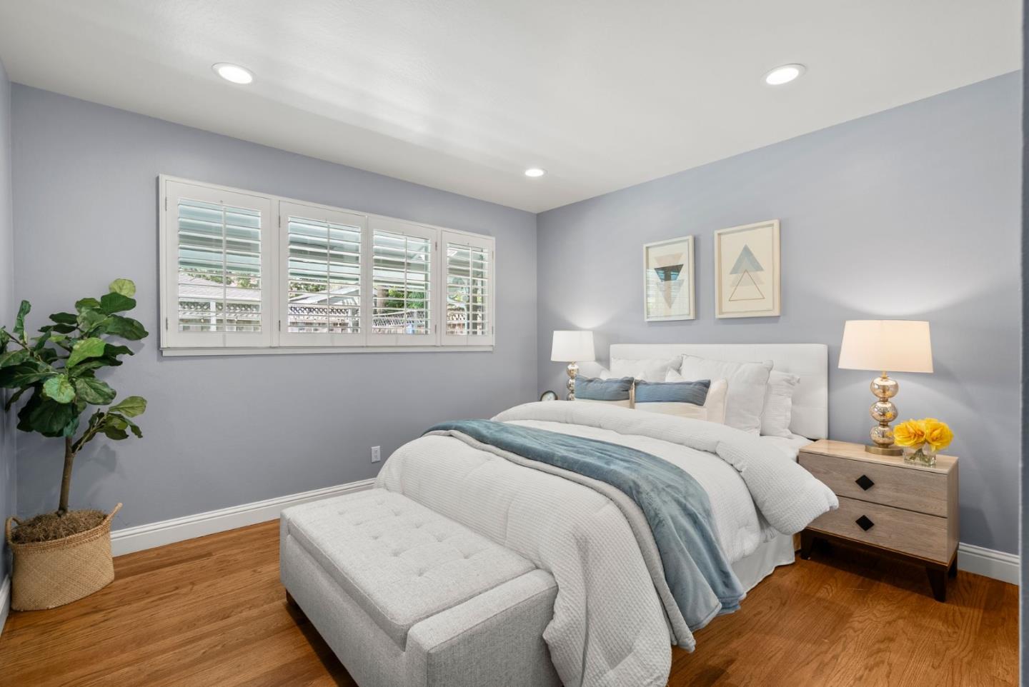 Detail Gallery Image 13 of 32 For 2415 Briarwood Dr, San Jose,  CA 95125 - 3 Beds | 2/1 Baths