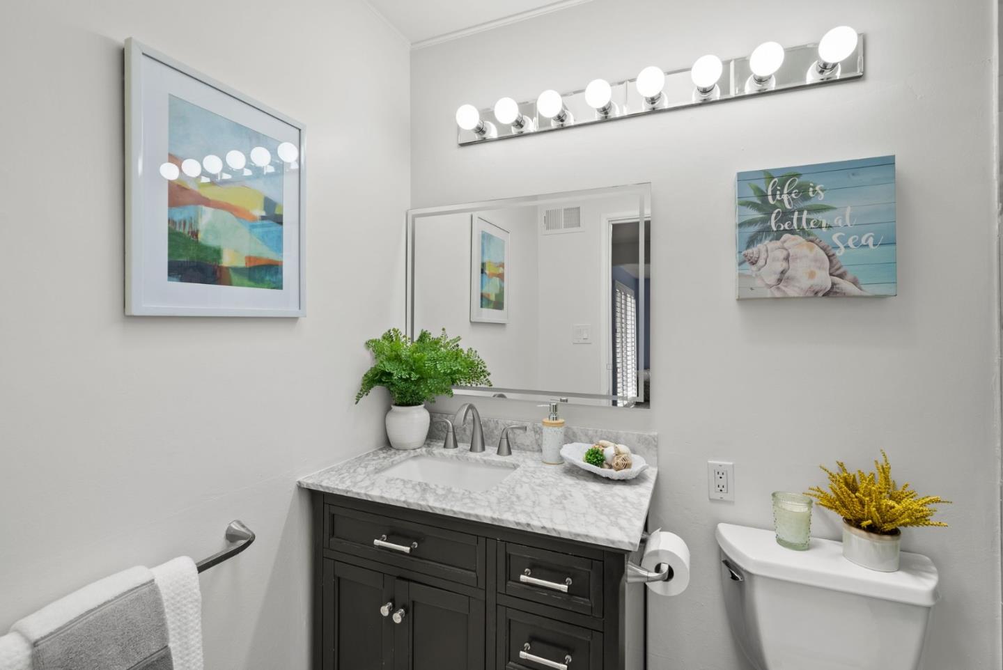 Detail Gallery Image 21 of 32 For 2415 Briarwood Dr, San Jose,  CA 95125 - 3 Beds | 2/1 Baths