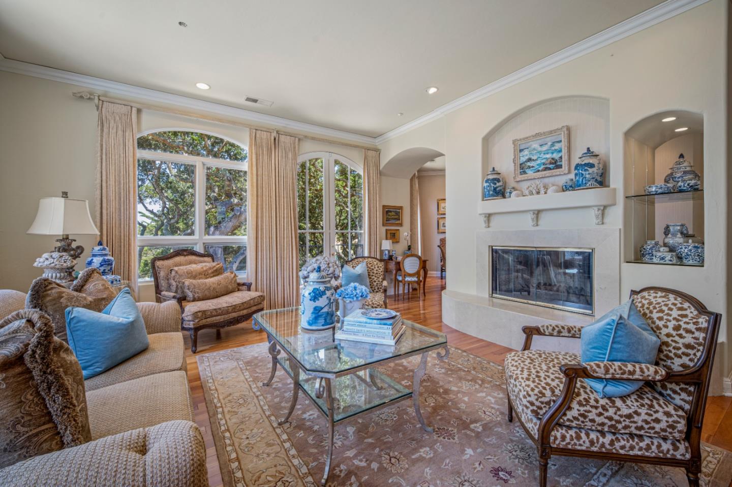 Detail Gallery Image 7 of 61 For 11610 Saddle Rd, Monterey,  CA 93940 - 4 Beds | 3/1 Baths