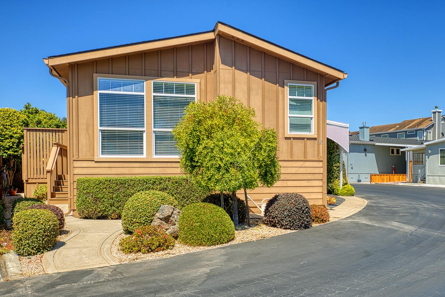 Detail Gallery Image 1 of 17 For 30 Primrose #30,  Aptos,  CA 95003 - 2 Beds | 2 Baths