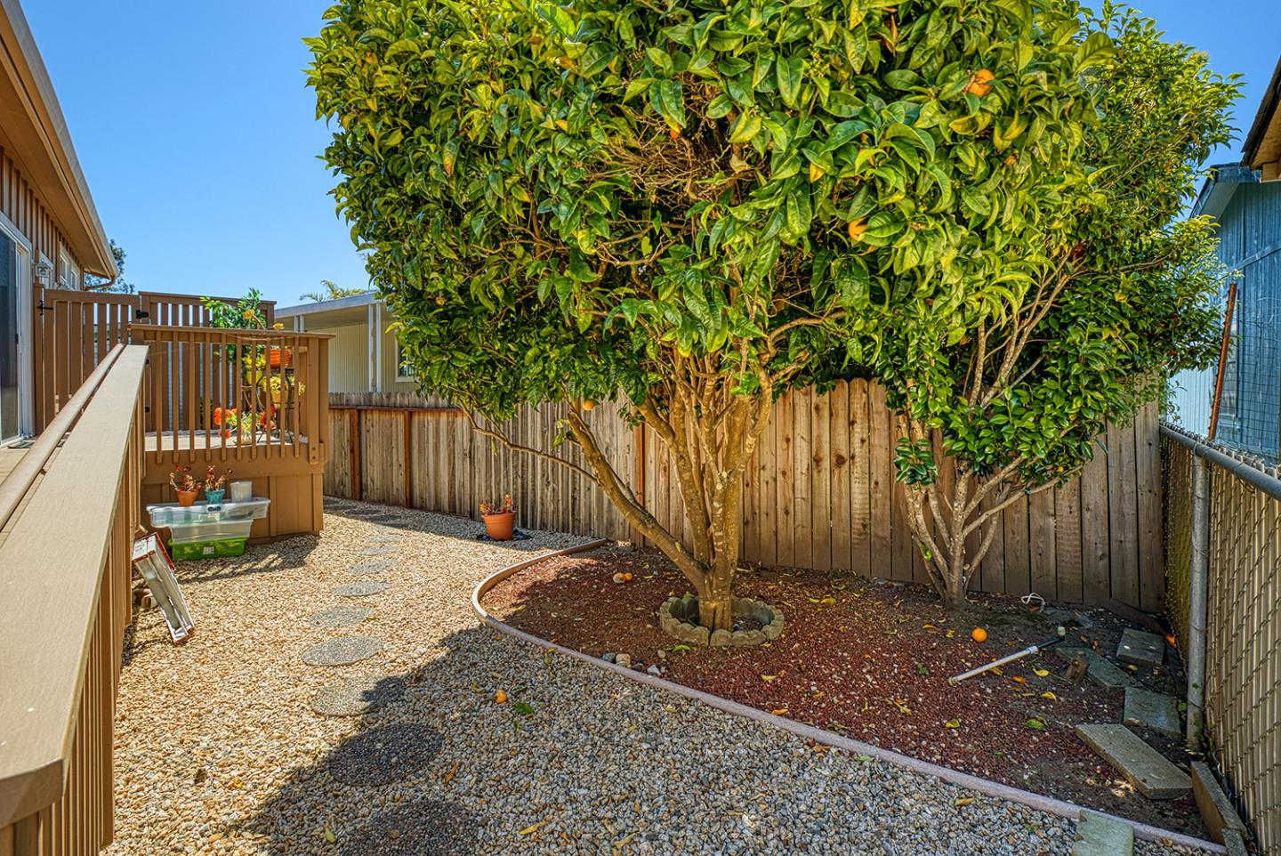 Detail Gallery Image 14 of 17 For 30 Primrose #30,  Aptos,  CA 95003 - 2 Beds | 2 Baths