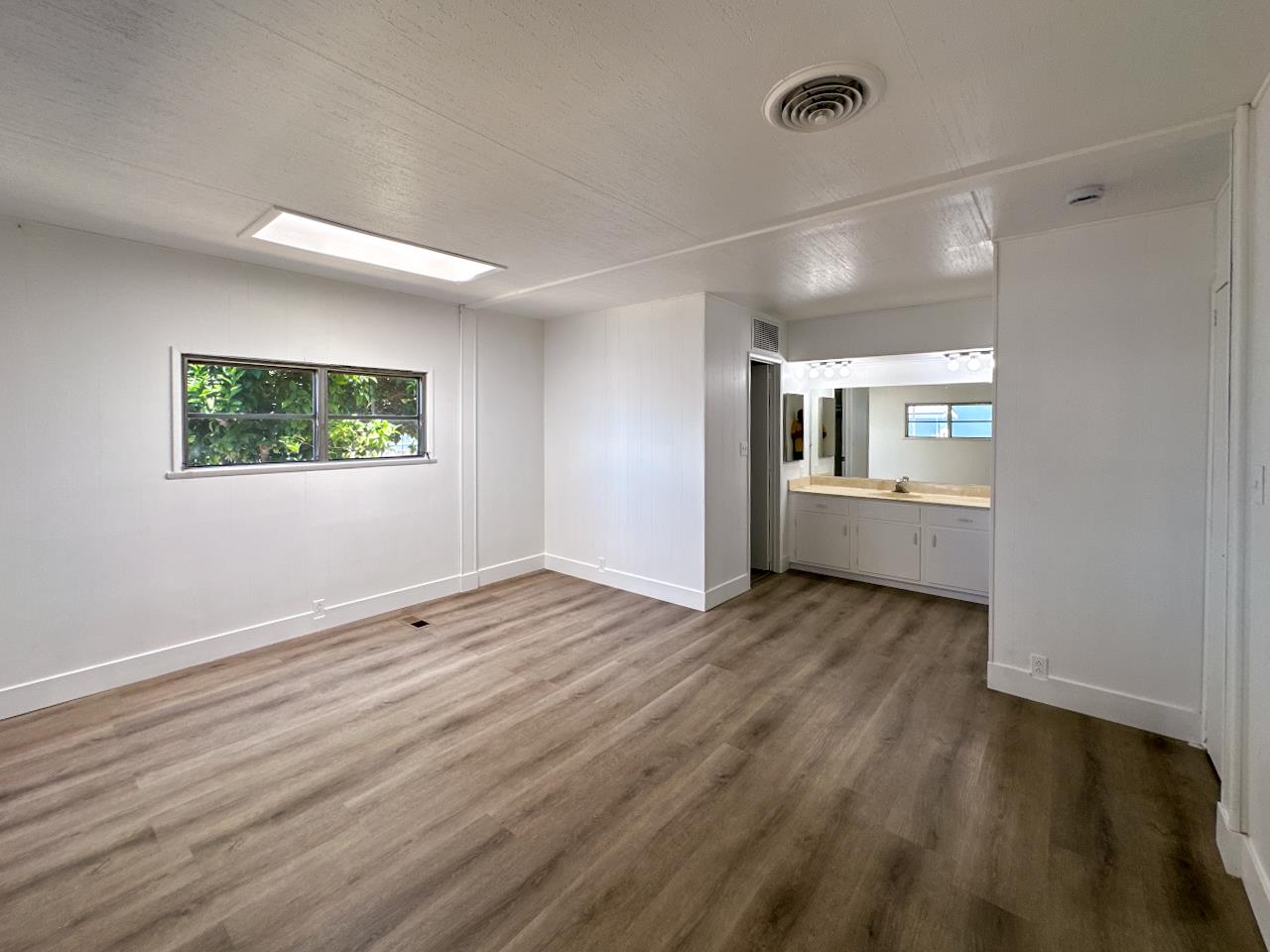 Detail Gallery Image 14 of 27 For 1085 Tasman Dr #42,  Sunnyvale,  CA 94086 - 2 Beds | 2 Baths