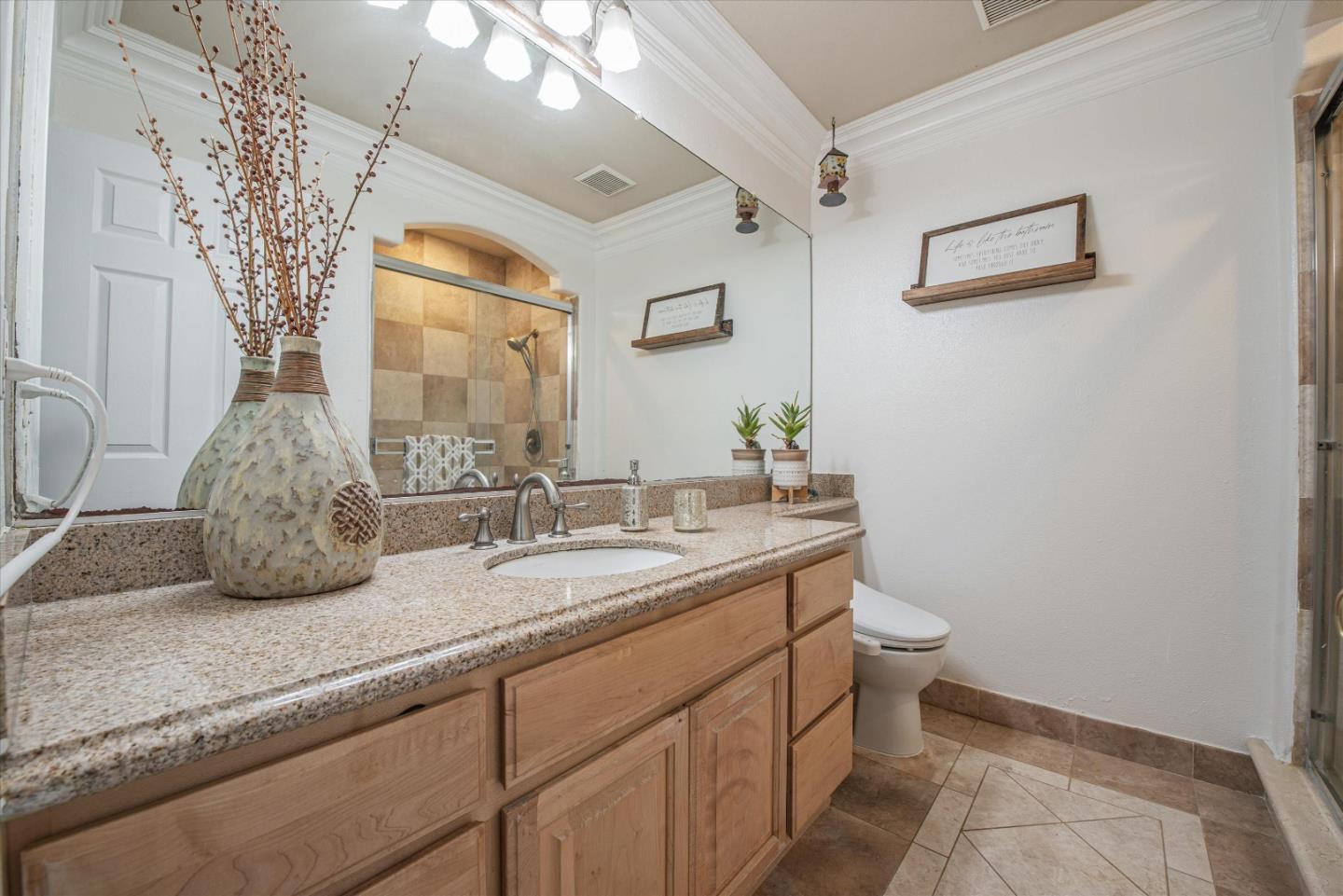 Detail Gallery Image 19 of 21 For 3036 Almond Dr, San Jose,  CA 95148 - 4 Beds | 2 Baths