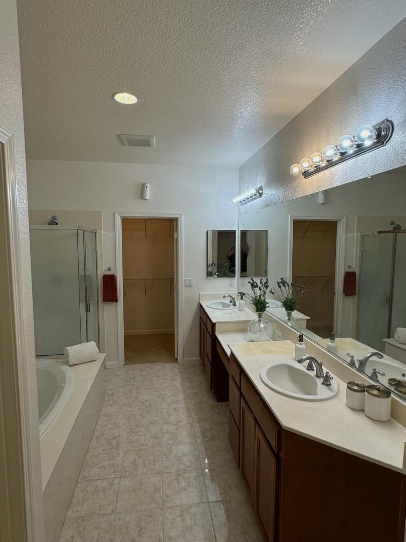 Detail Gallery Image 38 of 54 For 6704 Camacha Way, Elk Grove,  CA 95757 - 4 Beds | 2/1 Baths