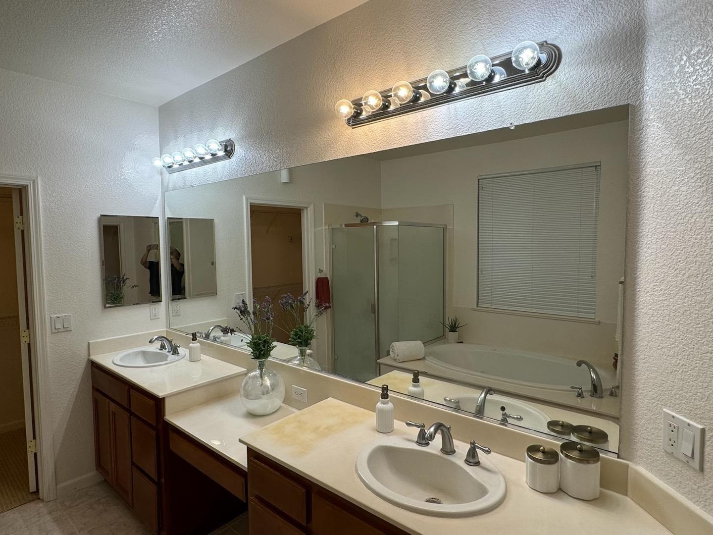 Detail Gallery Image 39 of 54 For 6704 Camacha Way, Elk Grove,  CA 95757 - 4 Beds | 2/1 Baths