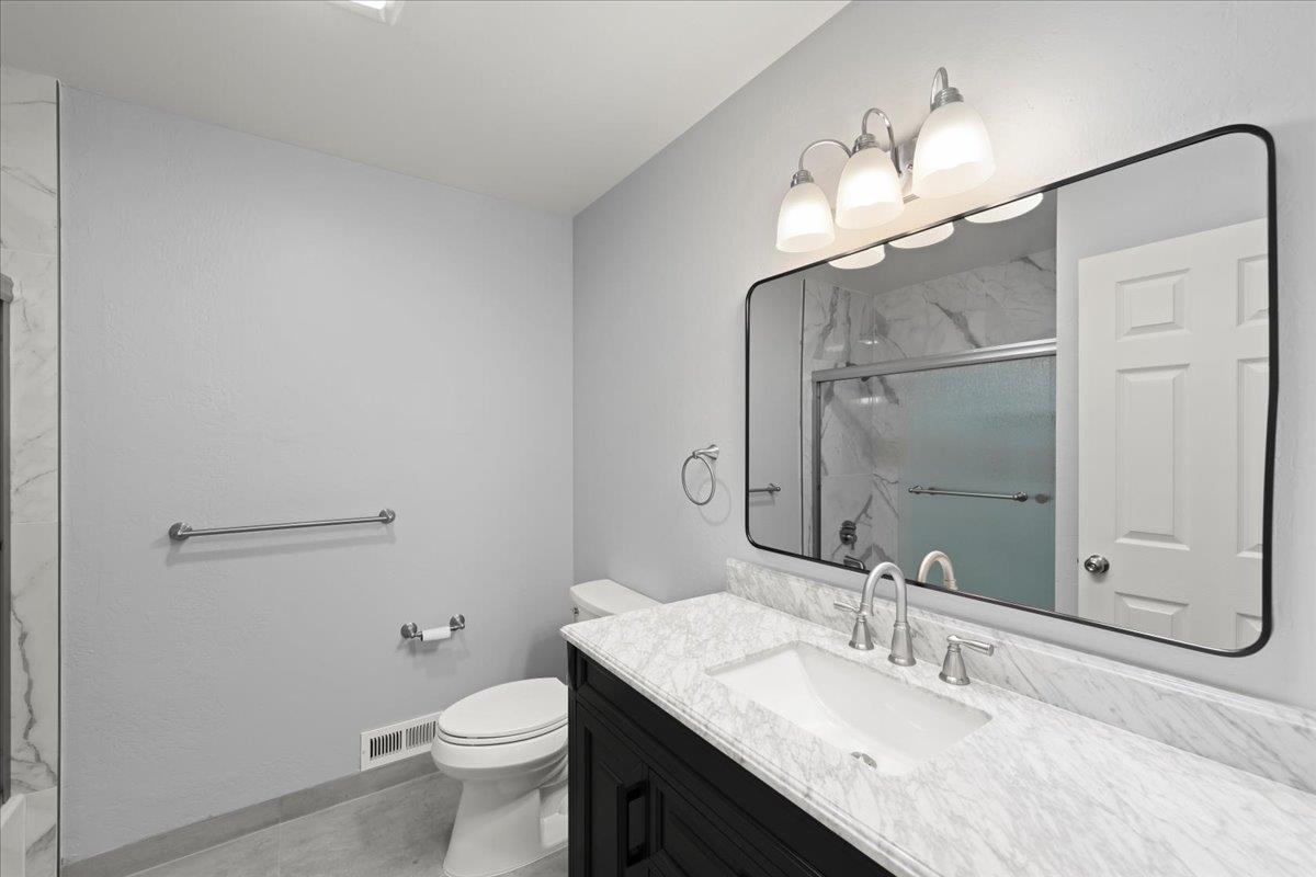 Detail Gallery Image 33 of 56 For 6093 Ostenberg Dr, San Jose,  CA 95120 - 4 Beds | 2/1 Baths