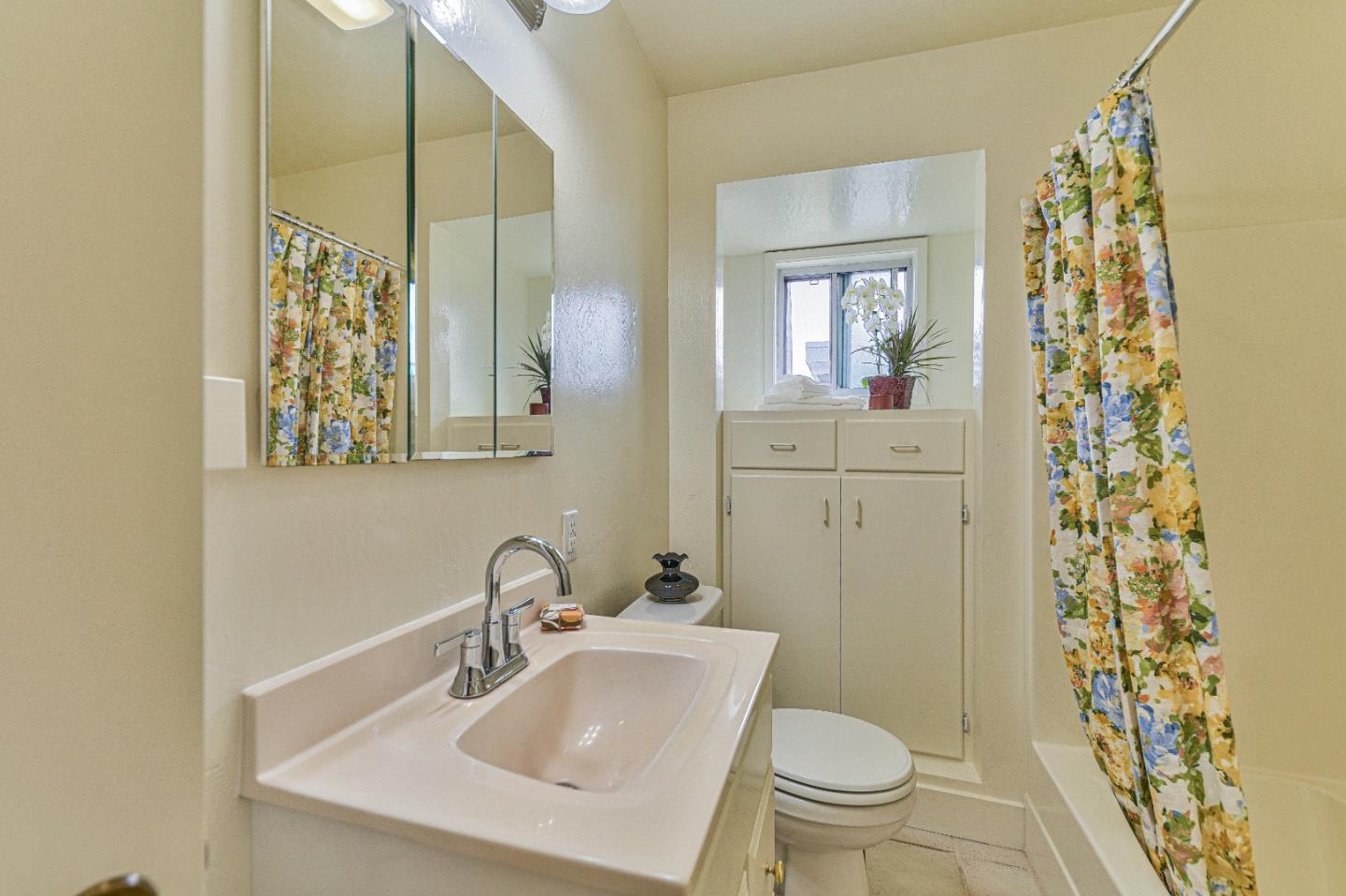 Detail Gallery Image 18 of 32 For 1787 Soto St, Seaside,  CA 93955 - 2 Beds | 1 Baths