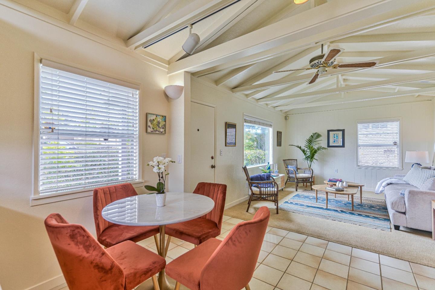 Detail Gallery Image 9 of 32 For 1787 Soto St, Seaside,  CA 93955 - 2 Beds | 1 Baths