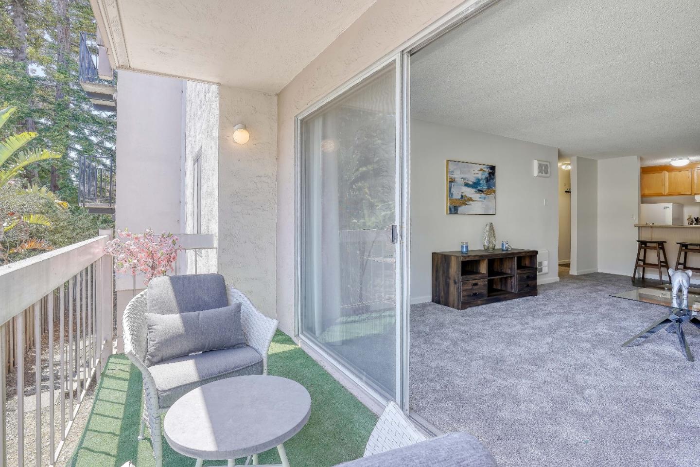 Detail Gallery Image 19 of 26 For 960 Shorepoint Ct #114,  Alameda,  CA 94501 - 1 Beds | 1 Baths